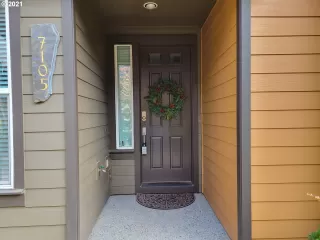 Photo #5: 21059942 Listing 