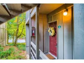 Photo #4: 21060207 Listing 