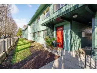 Photo #1: 21060624 Listing