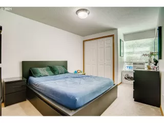 Photo #3: 21061170 Listing