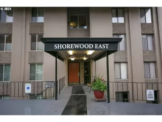 Photo #2: 21061731 Listing