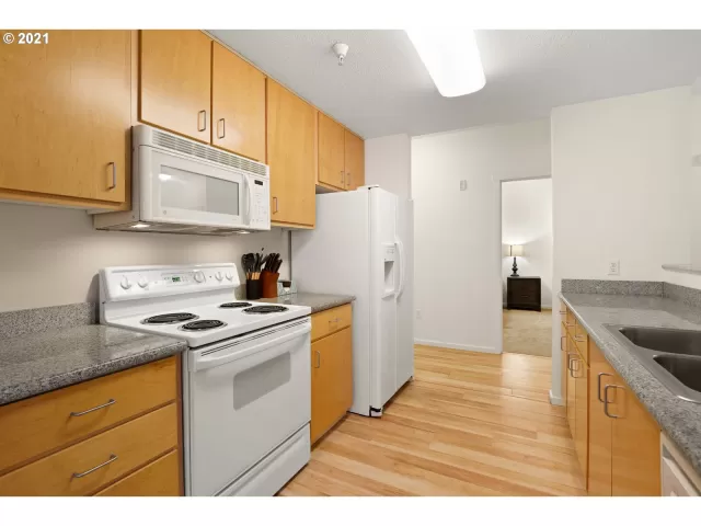 MLS: 21062710 Condo For Sale