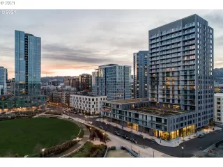 Photo #1: 21063143 Listing 