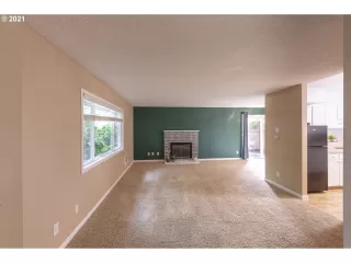 Photo #2: 21063640 Listing