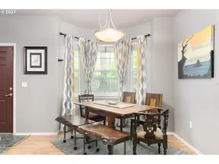 Photo #3: 21064406 Listing 