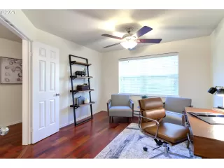 Photo #1: 21065201 Listing