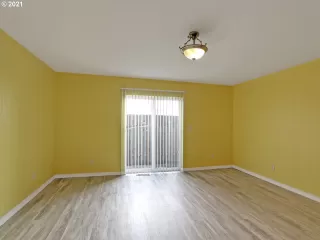 Photo #4: 21065700 Listing 