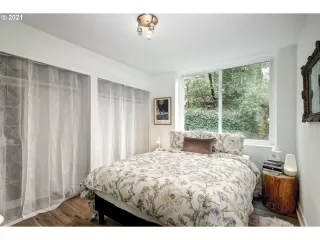 Photo #2: 21065995 Listing 