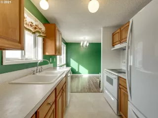 Photo #6: 21066461 Listing 