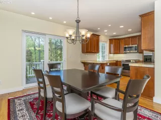 Photo #6: 21066528 Listing 