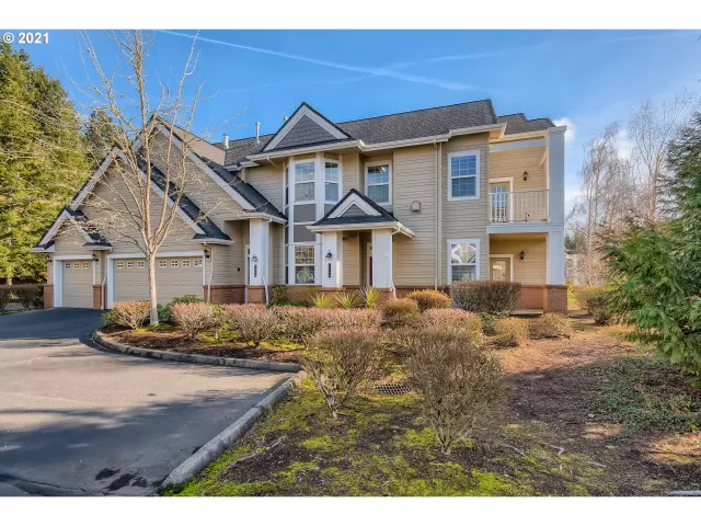 MLS: 21067947 Condo For Sale