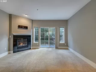Photo #4: 21069645 Listing 