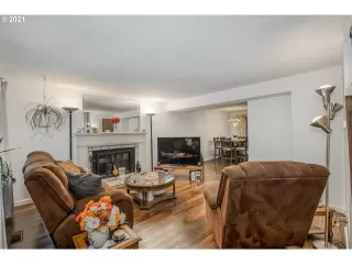 Photo #2: 21069970 Listing