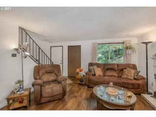 Photo #4: 21069970 Listing