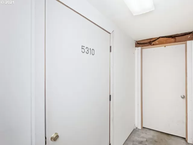 MLS: 21070596 Condo For Sale