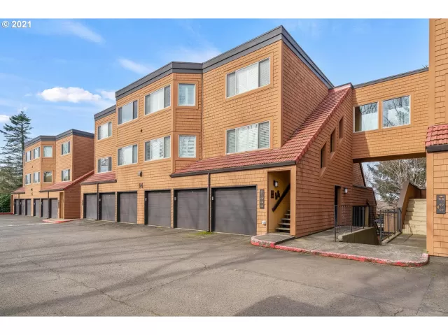 MLS: 21070880 Condo For Sale