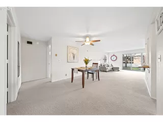 Photo #1: 21070880 Listing