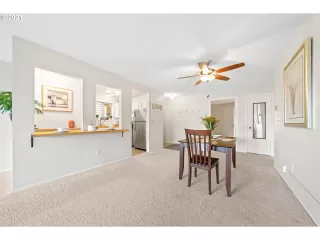 Photo #2: 21070880 Listing