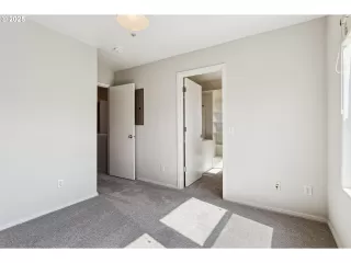 Photo #2: 210713193 Listing