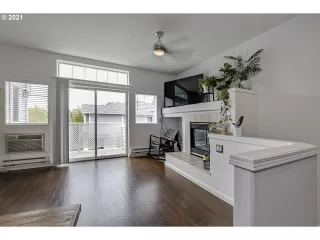 Photo #3: 21071428 Listing 