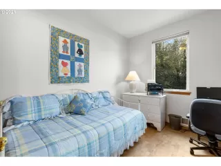 Photo #1: 21071766 Listing