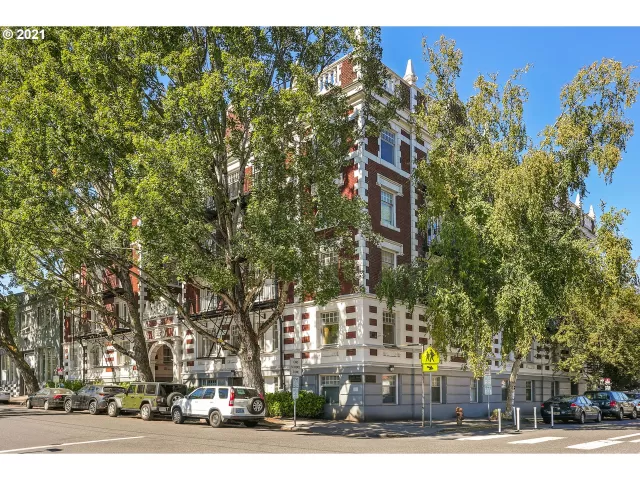 MLS: 21071772 Condo For Sale