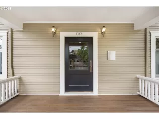 Photo #2: 21072407 Listing