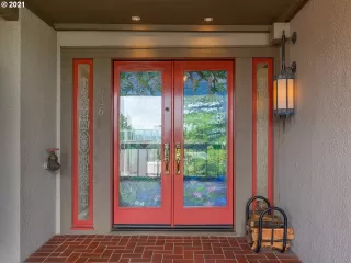 Photo #2: 21073070 Listing