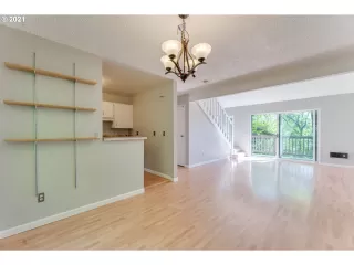 Photo #3: 21074150 Listing