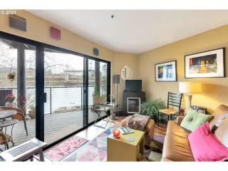 Photo #2: 21074613 Listing 