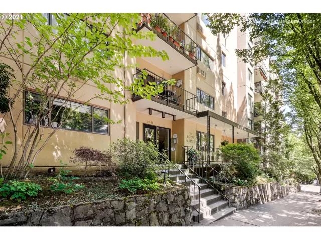 MLS: 21074926 Condo For Sale