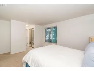 Photo #3: 21076125 Listing 