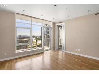 Photo #1: 21076224 Listing