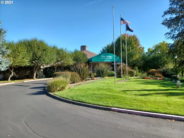 MLS: 21076916 Condo For Sale