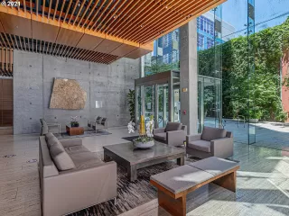 Photo #1: 21077071 Listing 