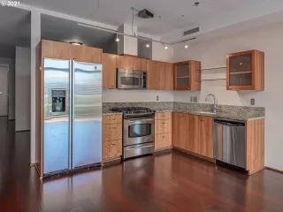 Photo #4: 21077071 Listing 