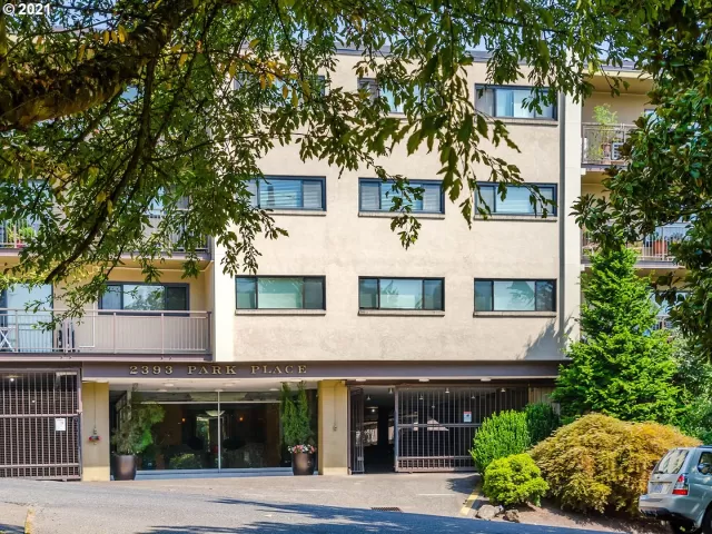 MLS: 21077172 Condo For Sale