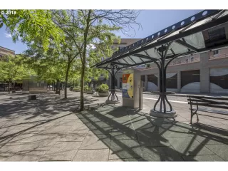 Photo #3: 21077269 Listing