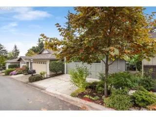 Photo #2: 21077449 Listing