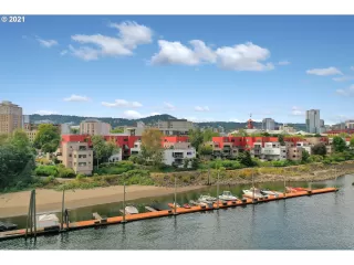 Photo #2: 21078307 Listing 