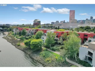 Photo #4: 21078307 Listing 