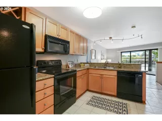 Photo #6: 21078307 Listing 