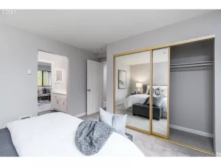 Photo #2: 21078515 Listing