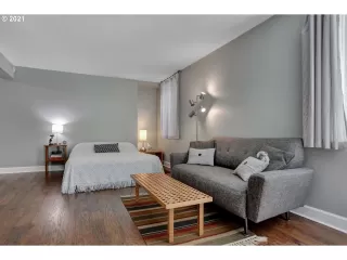 Photo #2: 21078551 Listing 