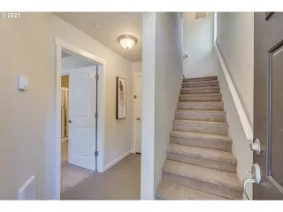 Photo #1: 21080075 Listing 