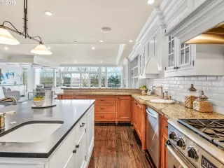 Photo #4: 21080836 Listing 