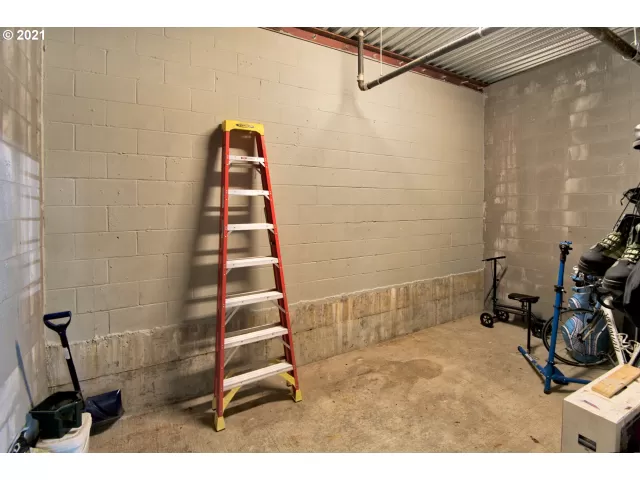 MLS: 21080991 Condo For Sale