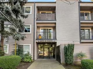 More Details about MLS # 21081669 : 6600 SE DIVISION ST 301