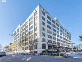 Photo #1: 21082612 Listing 