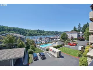 Photo #1: 21083885 Listing 